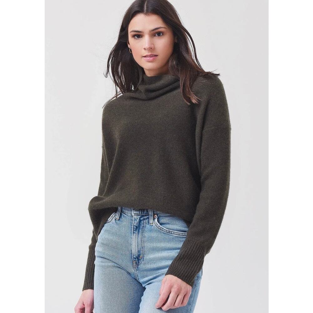 Vince Boiled Cashmere cowl Neck Pullover Size XS $448